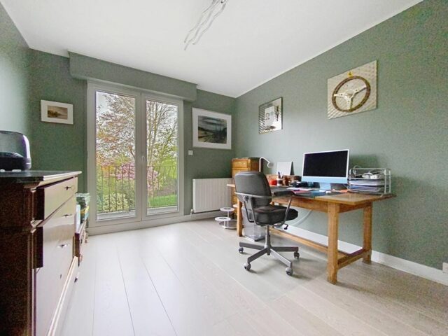Maison en vente à LA CHAPELLE D ARMENTIERES — photo 10