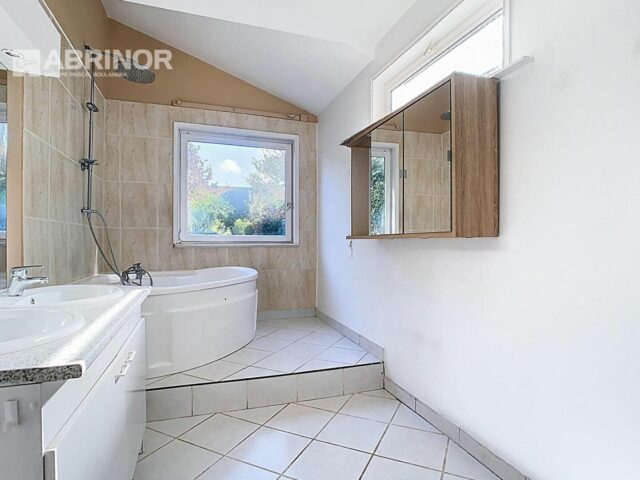 Maison en vente à LAMBERSART — photo 9