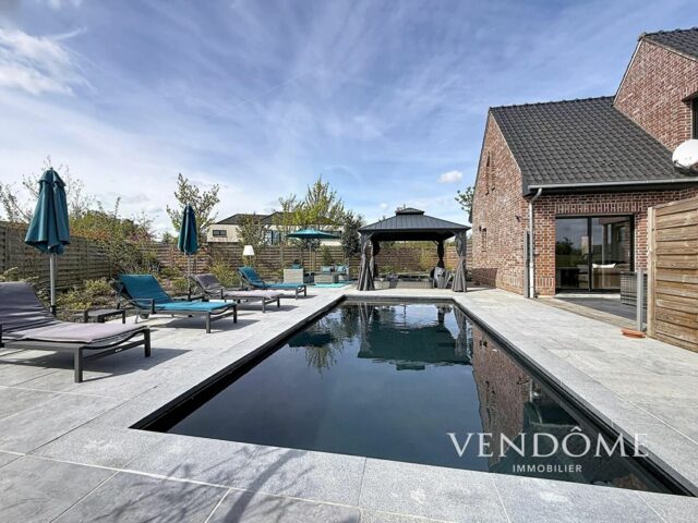 Maison en vente à MERIGNIES — photo 2