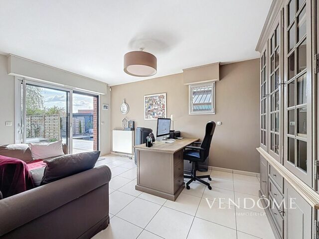 Maison en vente à MERIGNIES — photo 10