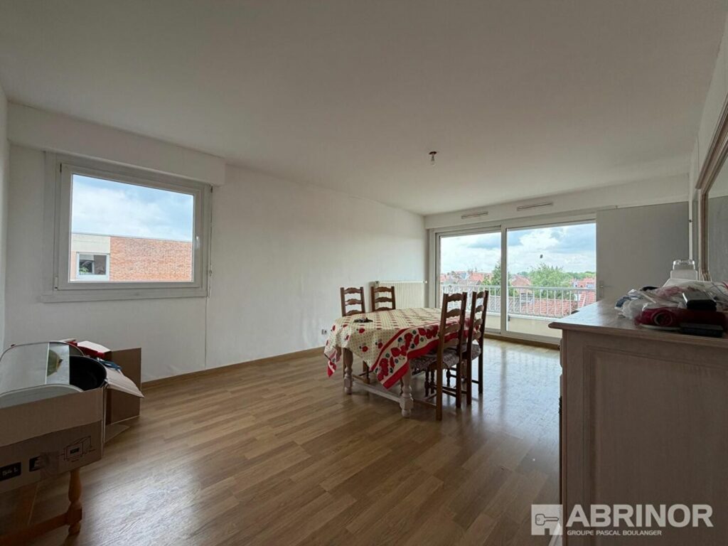 Appartement en vente à LOOS — photo 1