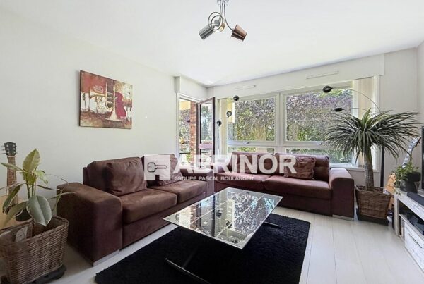 Appartement en vente à ROUBAIX — photo 1
