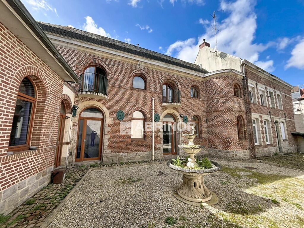 Immeuble en vente à VALENCIENNES — photo 1