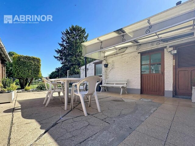 Maison en vente à CAMPHIN EN PEVELE — photo 3