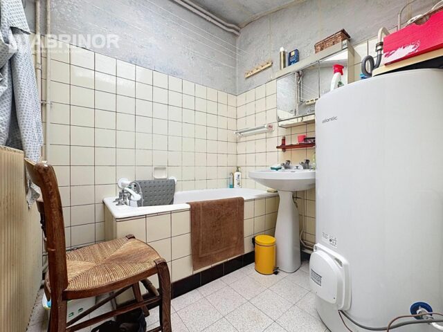 Maison en vente à CAMPHIN EN PEVELE — photo 16