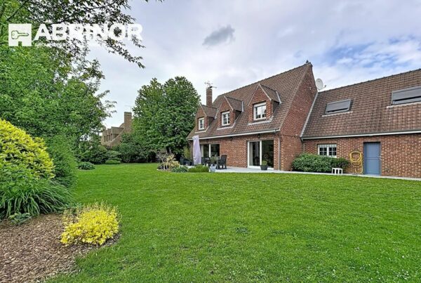 Maison en vente à FACHES THUMESNIL — photo 1