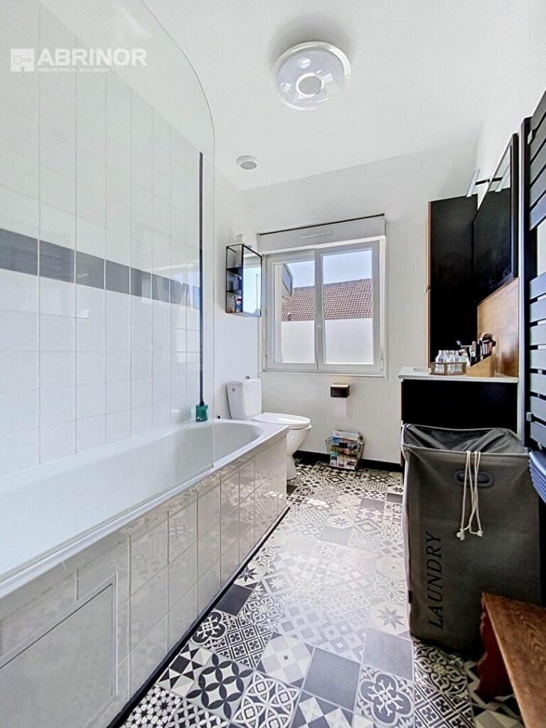 Maison en vente à FRETIN — photo 10