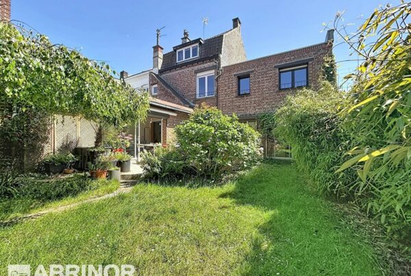 Maison en vente à MARCQ EN BAROEUL — photo 1