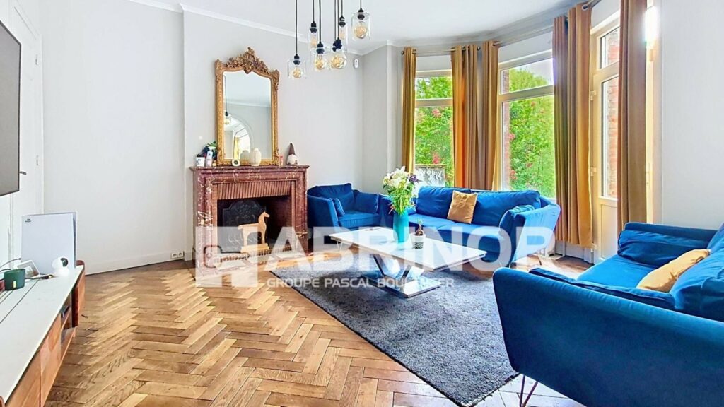 Maison en vente à ROUBAIX — photo 1