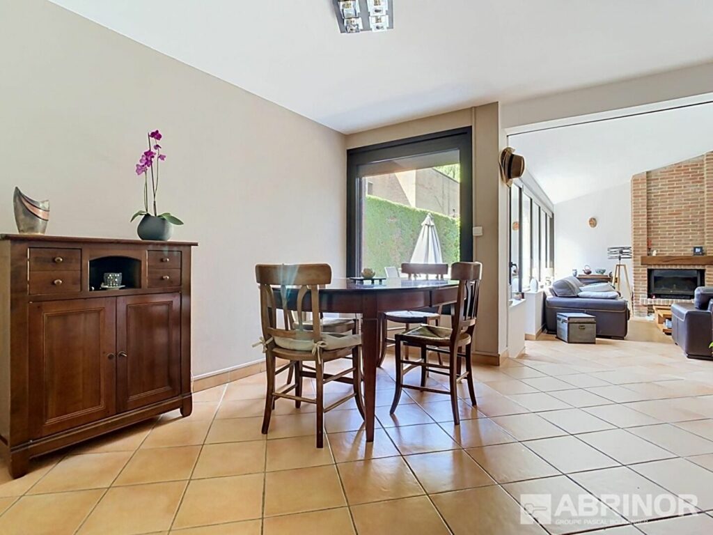 Maison en vente à VILLENEUVE D ASCQ — photo 3