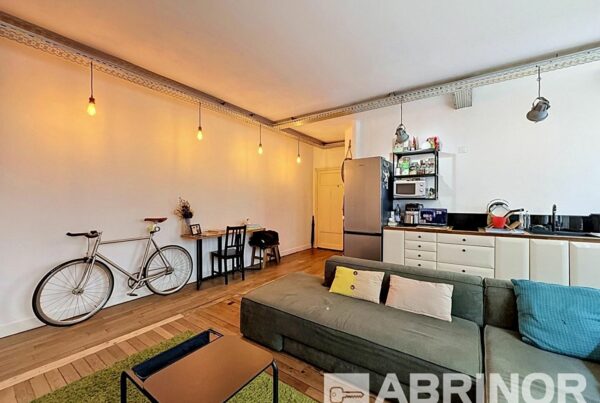 Appartement en vente à LILLE — photo 1