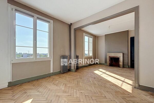 Appartement en vente à MARCQ EN BAROEUL — photo 1