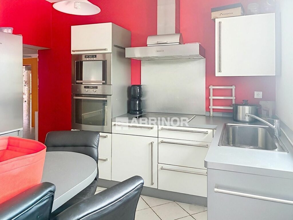 Maison en vente à BRUILLE ST AMAND — photo 4