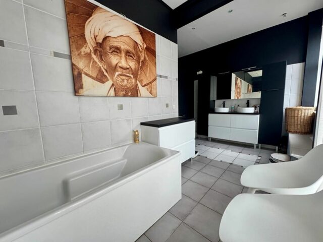 Maison en vente à CROIX — photo 15