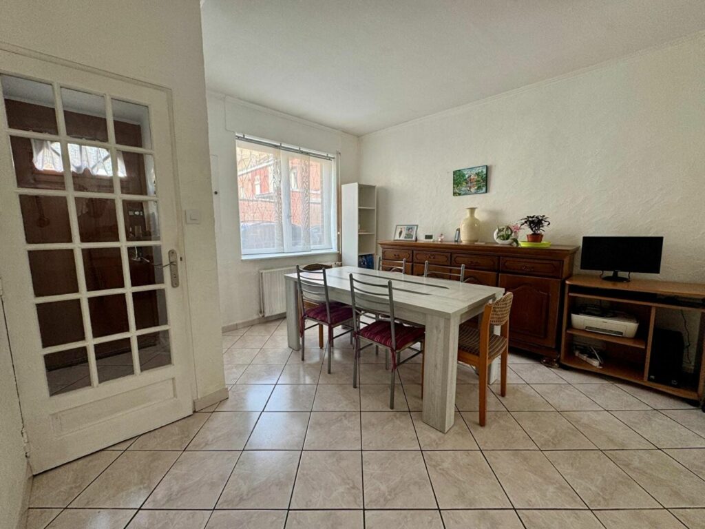 Maison en vente à CROIX — photo 2