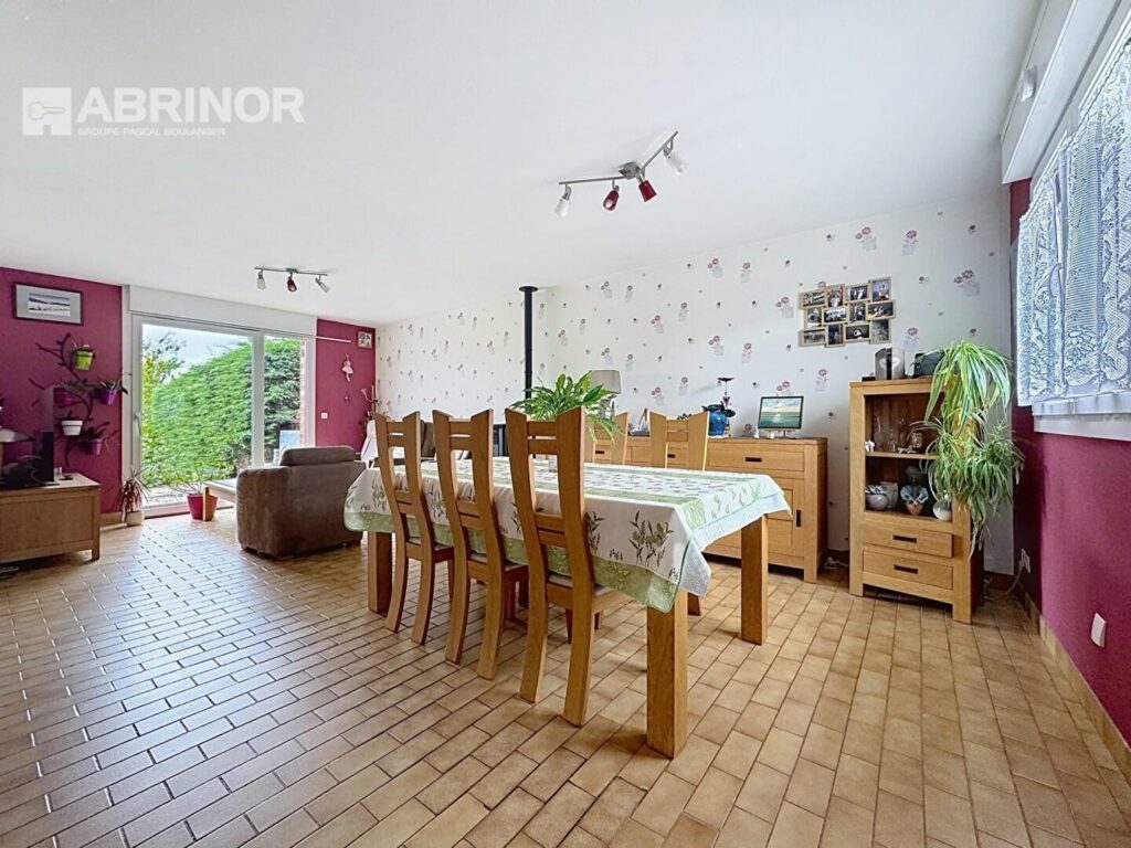 Maison en vente à CYSOING — photo 1