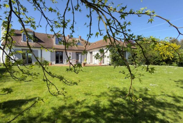 Maison en vente à ENNETIERES EN WEPPES — photo 1