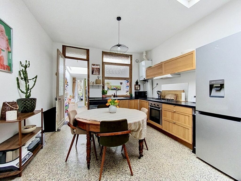 Maison en vente à HOUPLINES — photo 4