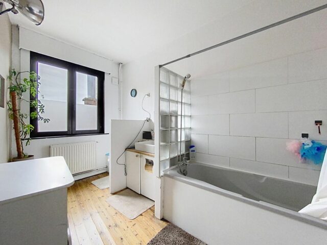 Maison en vente à HOUPLINES — photo 6