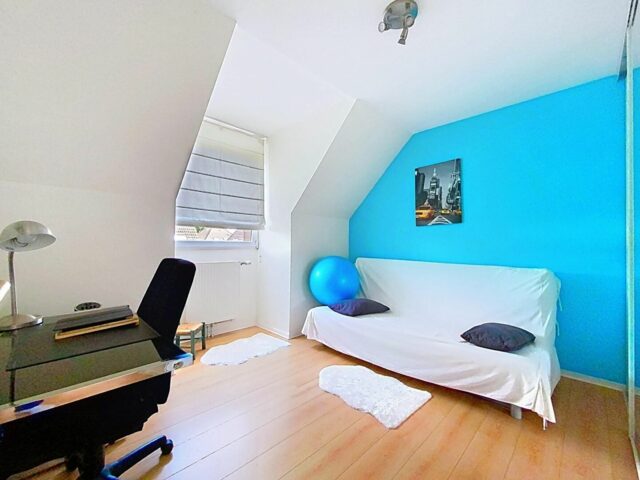 Maison en vente à LA CHAPELLE D ARMENTIERES — photo 10