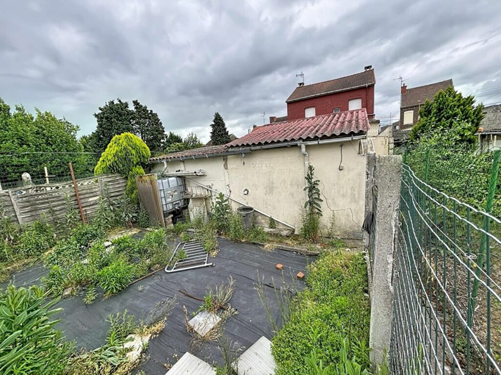 Maison en vente à LA SENTINELLE — photo 16