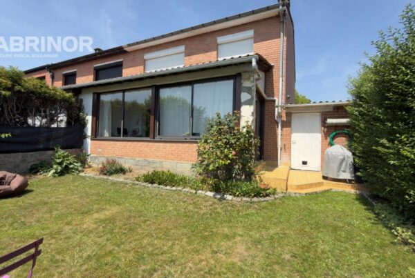 Maison en vente à LILLE — photo 1