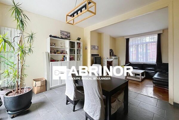 Maison en vente à ROUBAIX — photo 1