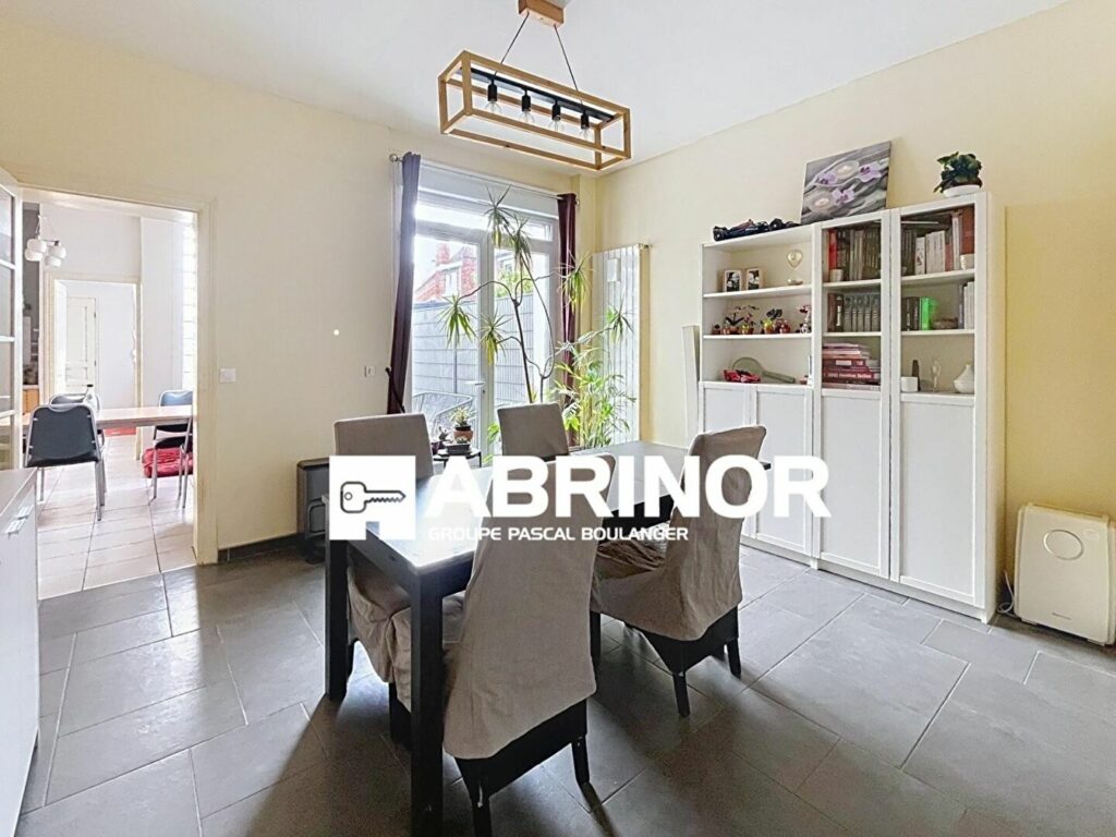 Maison en vente à ROUBAIX — photo 6