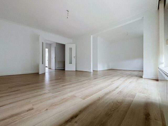Appartement en location à LAMBERSART — photo 1