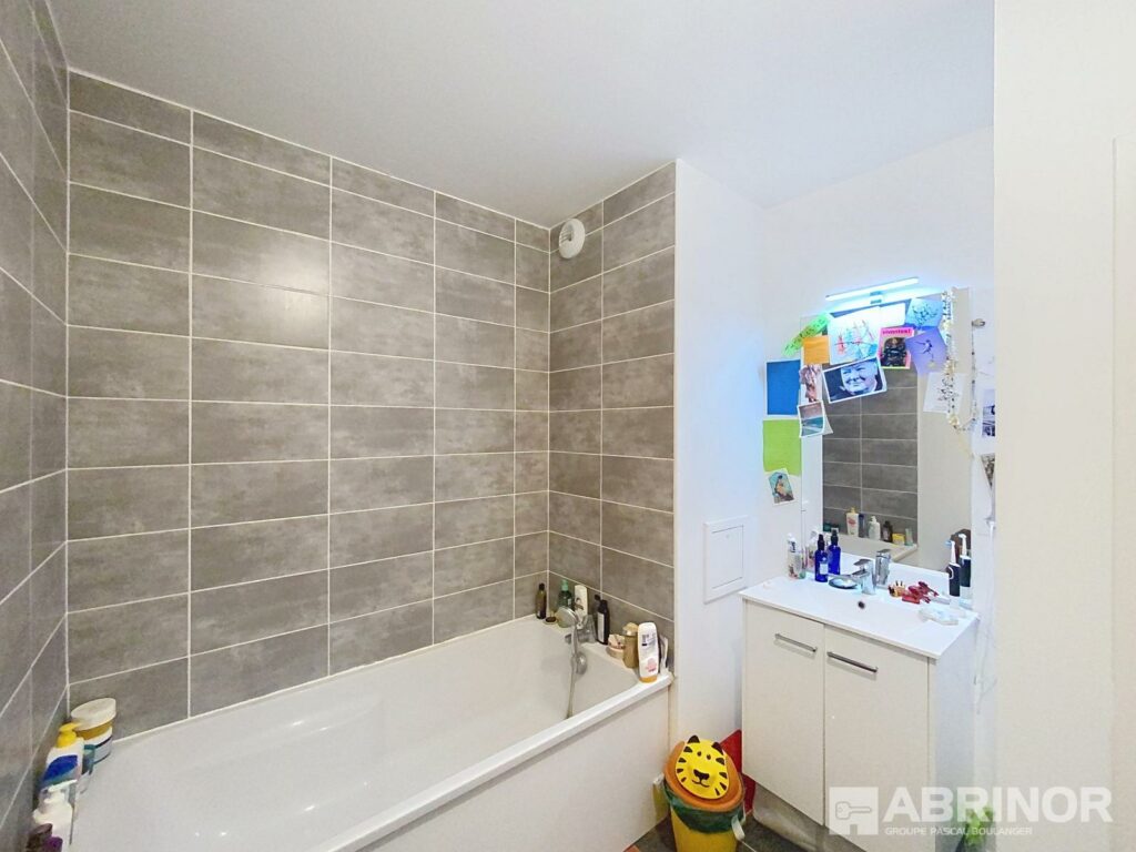 Appartement en location à VALENCIENNES — photo 8