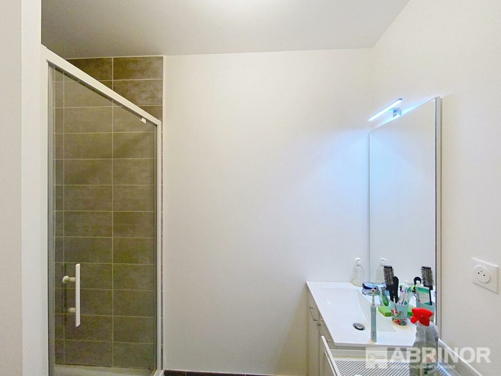 Appartement en location à VALENCIENNES — photo 9