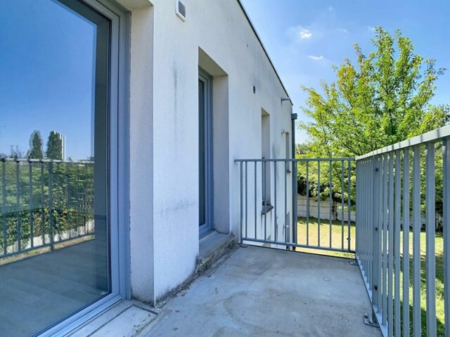 Appartement en vente à HELLEMMES LILLE — photo 1