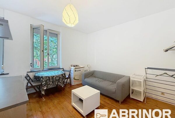 Appartement en vente à LILLE — photo 1