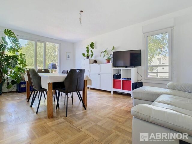 Appartement en vente à VILLENEUVE D ASCQ — photo 1
