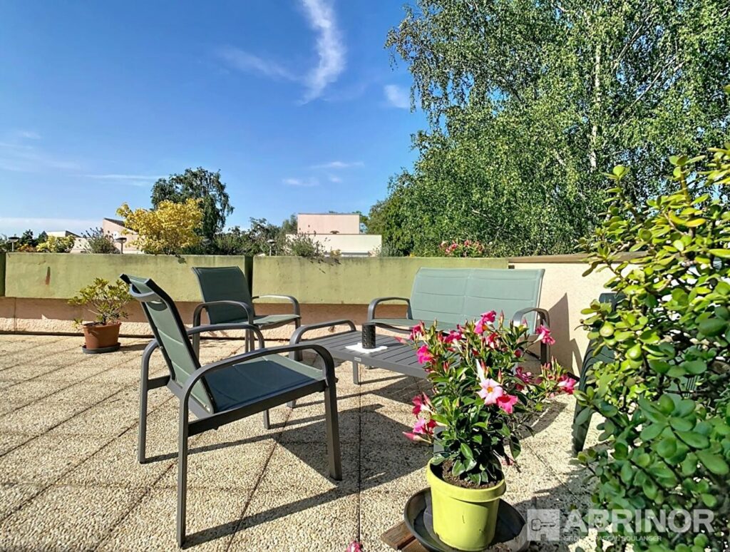 Appartement en vente à VILLENEUVE D ASCQ — photo 2