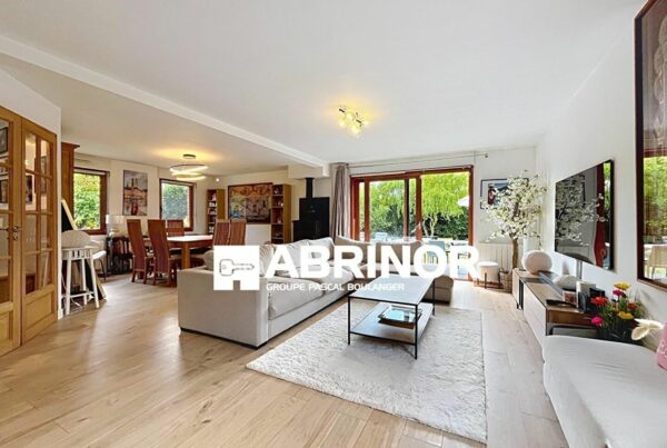 Maison en vente à CAMPHIN EN PEVELE — photo 1