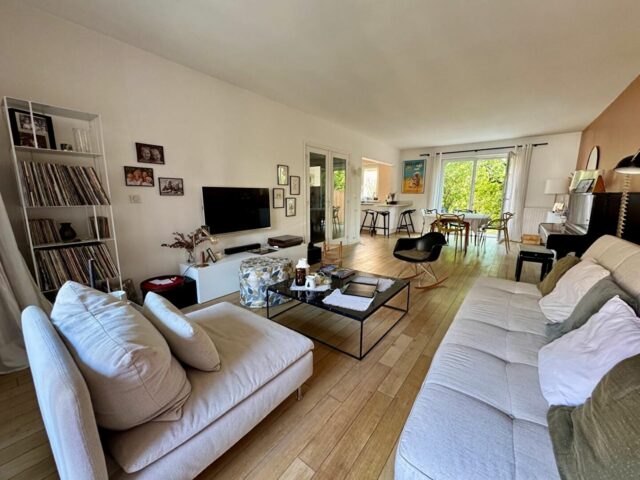 Maison en vente à CROIX — photo 1