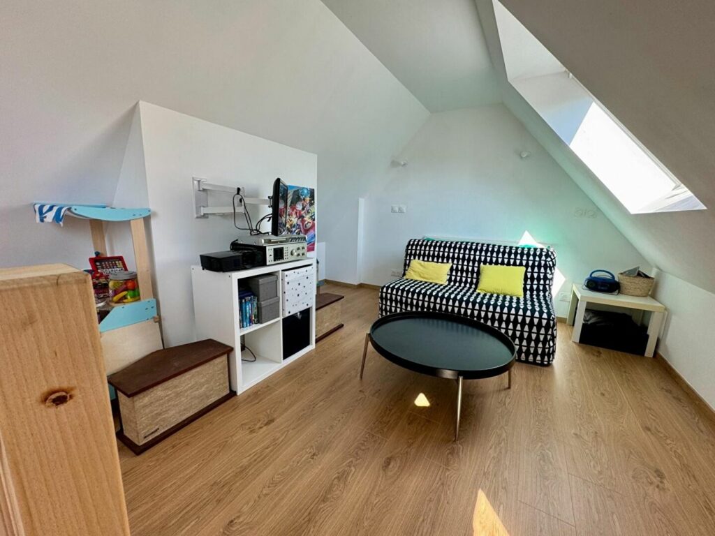 Maison en vente à CROIX — photo 9