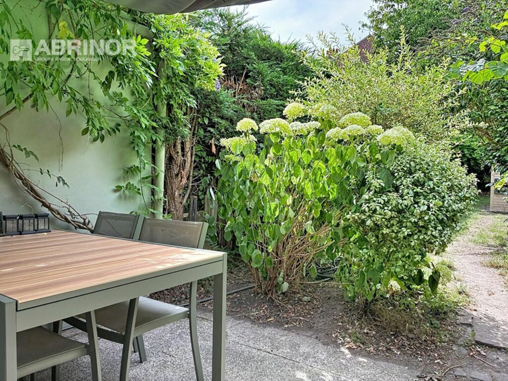 Maison en vente à LAMBERSART — photo 1