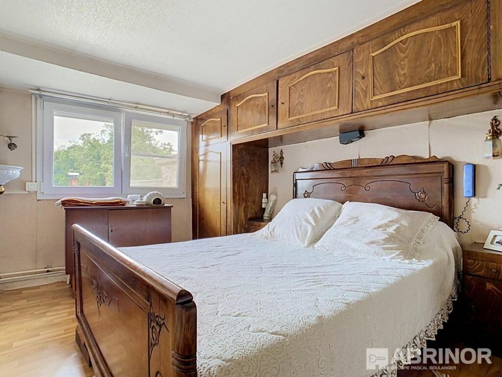 Maison en vente à LEZENNES — photo 5