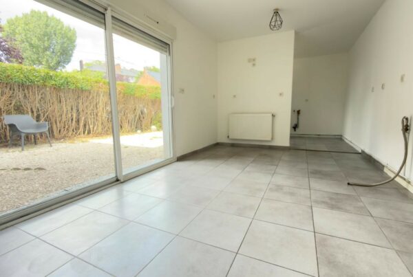 Maison en vente à LILLE — photo 1