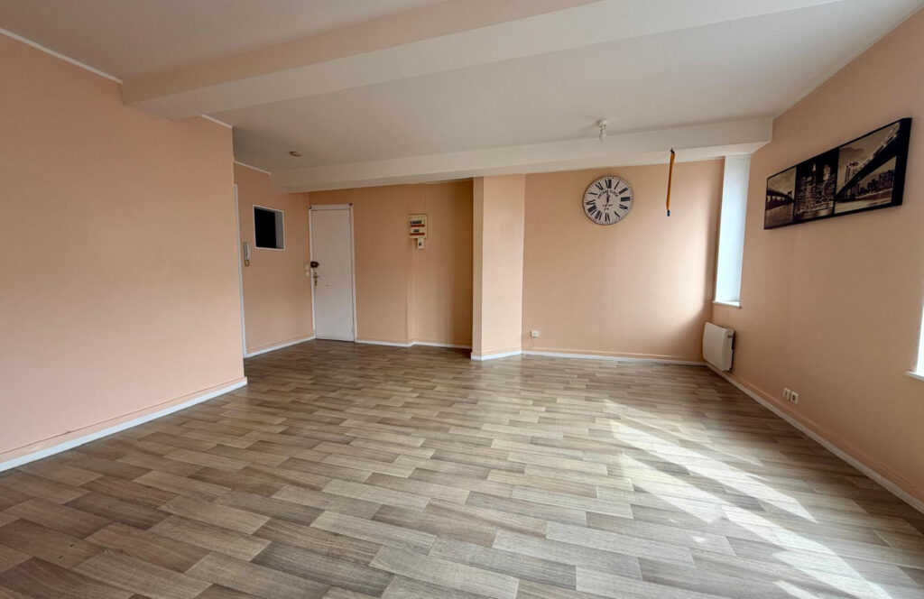 Appartement en vente à Tourcoing — photo 2