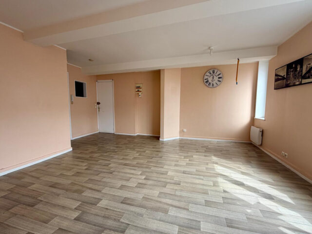 Appartement en vente à Tourcoing — photo 2