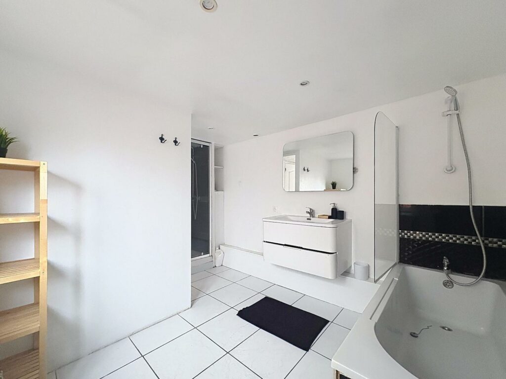 Maison en location à SECLIN — photo 5