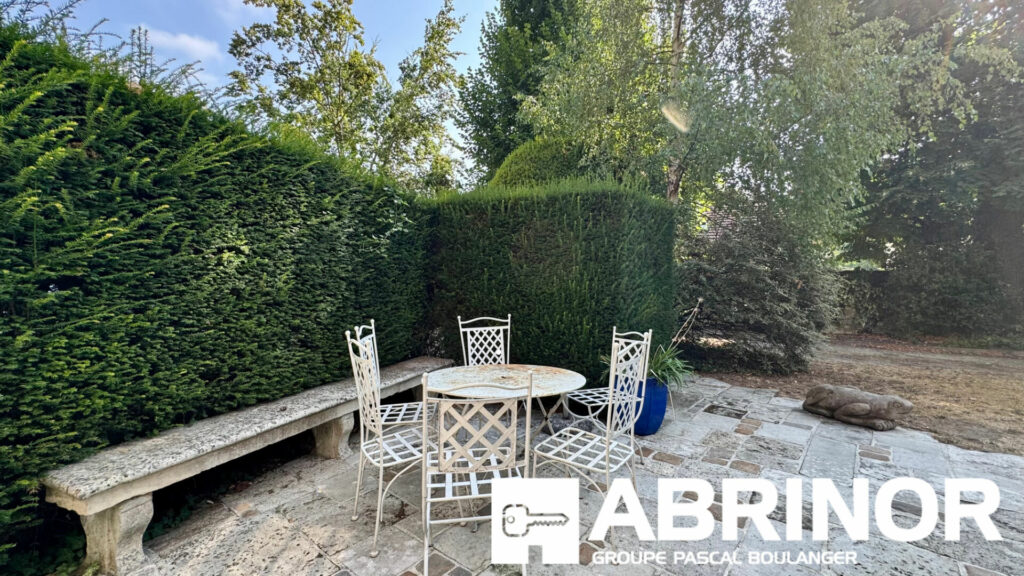 Maison en vente à CHANTILLY — photo 15