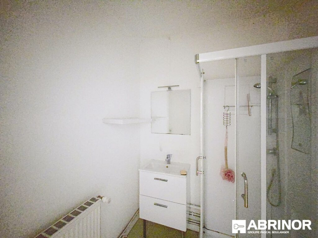 Appartement en location à LAMBERSART — photo 3