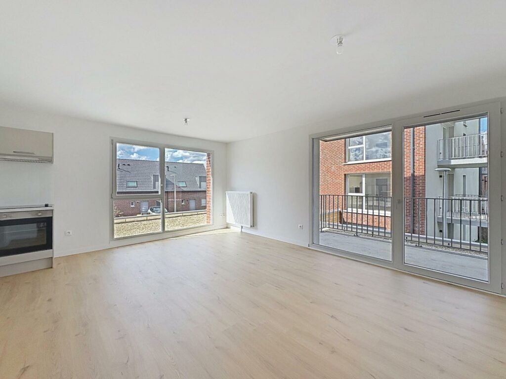 Appartement en location à VALENCIENNES — photo 1