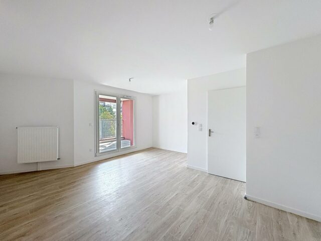 Appartement en location à VALENCIENNES — photo 1
