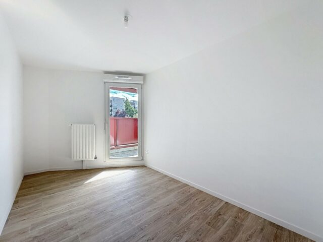 Appartement en location à VALENCIENNES — photo 3