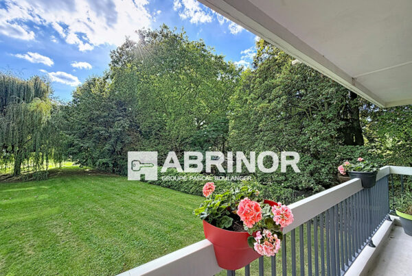 Appartement en vente à CROIX — photo 1